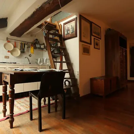 Il Nido Di Oreste, Un Rifugio Incantevole Dove Ogni Angolo E Un Invito Al Relax E Al Benessere Turin Exterior photo
