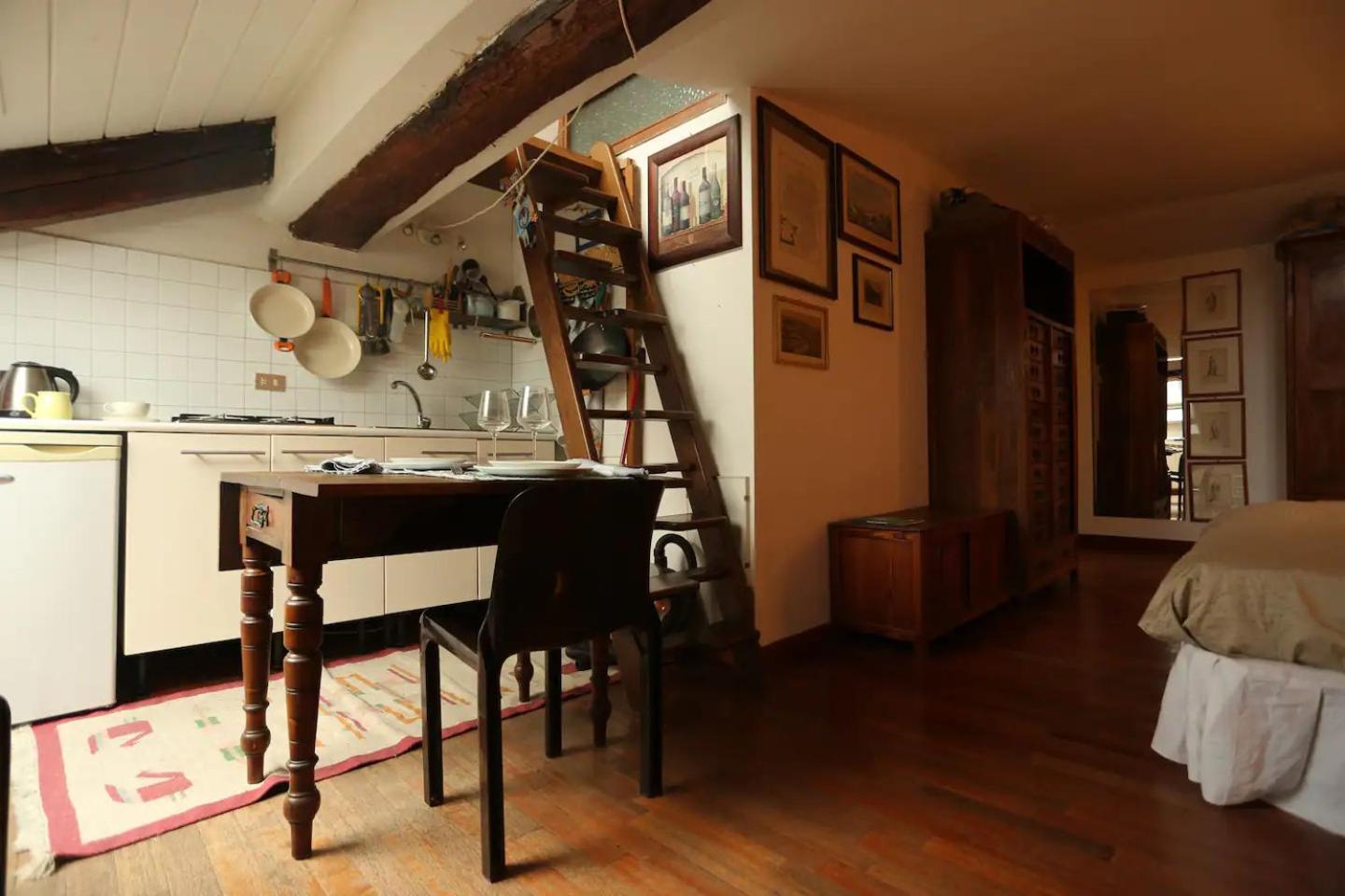 Apartment Il Nido Di Oreste, Un Rifugio Incantevole Dove Ogni Angolo E Un Invito Al Relax E Al Benessere Turin